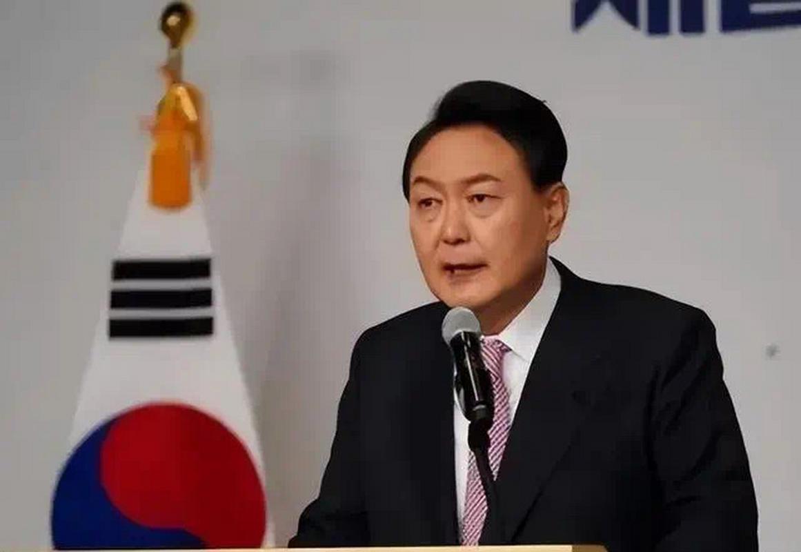 金起炫韩国国会议员的简单介绍