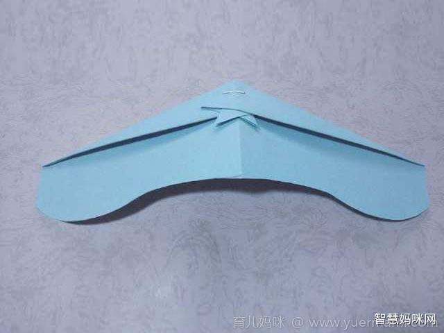 [纸飞机怎么折]纸飞机怎么折简单