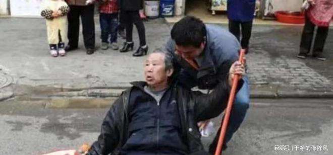 [周大爷玩密室用上兵法]周大爷玩密室用上兵法了吗