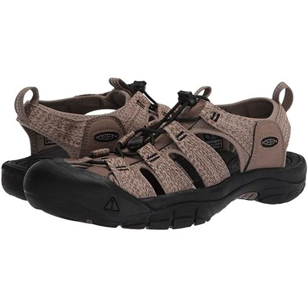 [keen]keenly