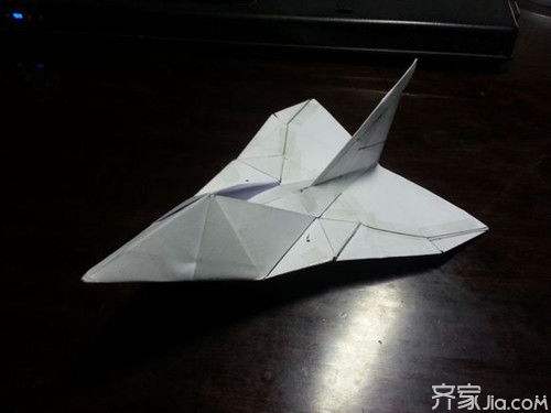 [搞什么纸飞机是什么意思]纸飞机是什么样子的说一说