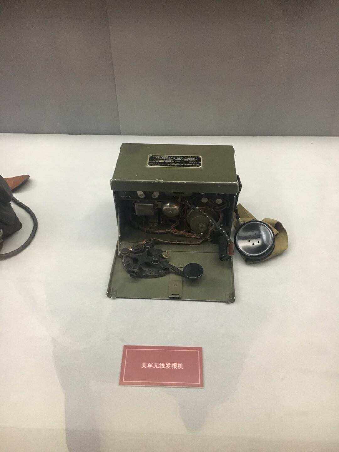 怎么用电报机怎么发电报-战争年代的电报机怎样发电