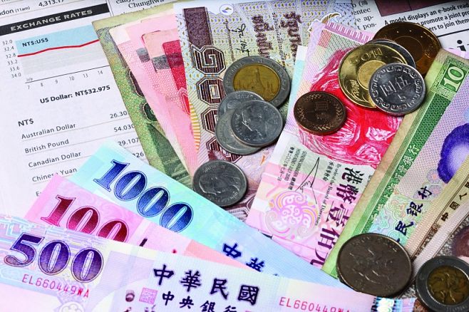 各国法定货币都可以在中国境内使用