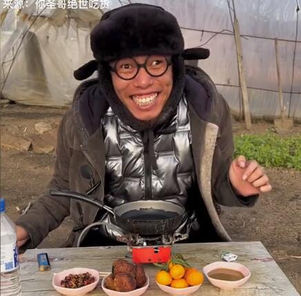 花果山电报员搞笑视频_花果山电报猴原视频无消音